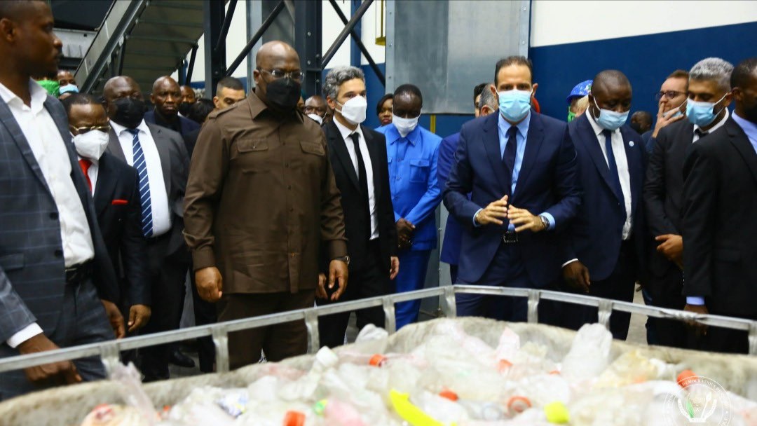 Kinshasa : Félix Tshisekedi inaugure l’usine de recyclage des bouteilles plastiques