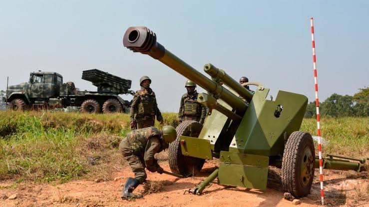 Nord-Kivu : L’armée frappe, le M23 décrète un cessez-le-feu et veut négocier