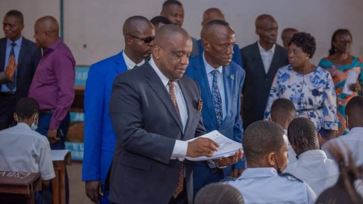 Kasaï-Oriental : Mathias Kabeya lance la session ordinaire de l’Exetat édition 2022.