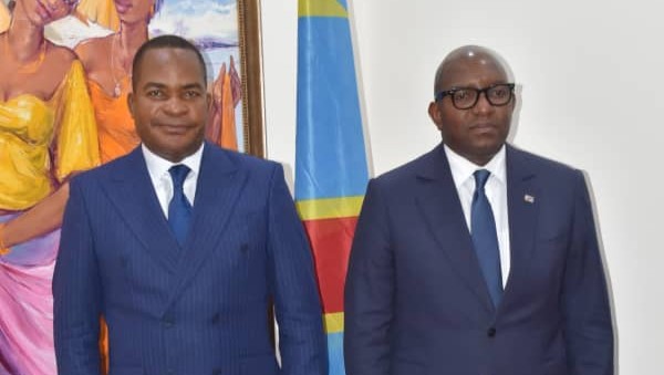 Le Premier Ministre Jean-Michel Sama Lukonde a reçu le Président de la Cour constitutionnelle Dieudonné Kamuleta