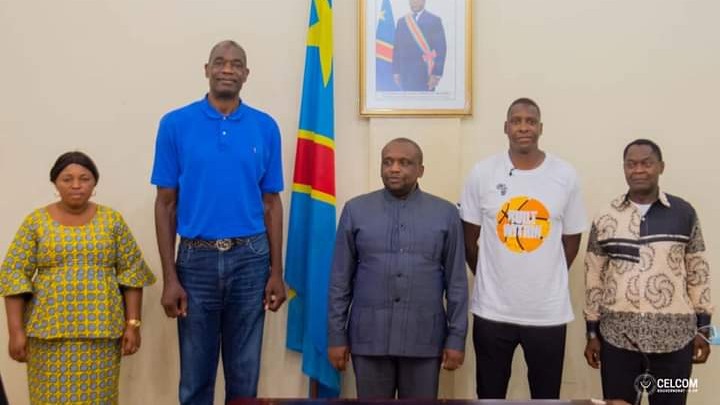 Mbuji-Mayi : Mutombo Dikembe présente ses ambitieux projets au Gouverneur Mathias Kabeya