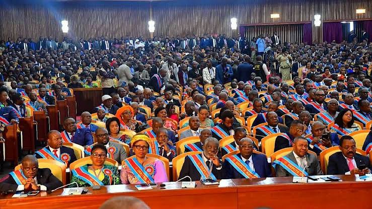 RDC : Corruption à grande échelle à l’assemblée nationale ? Martin Fayulu dénonce !