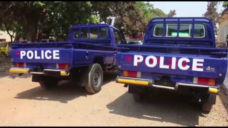 Lubumbashi : Des jeeps Landcruiser neuves remises à la police pour la sécurité