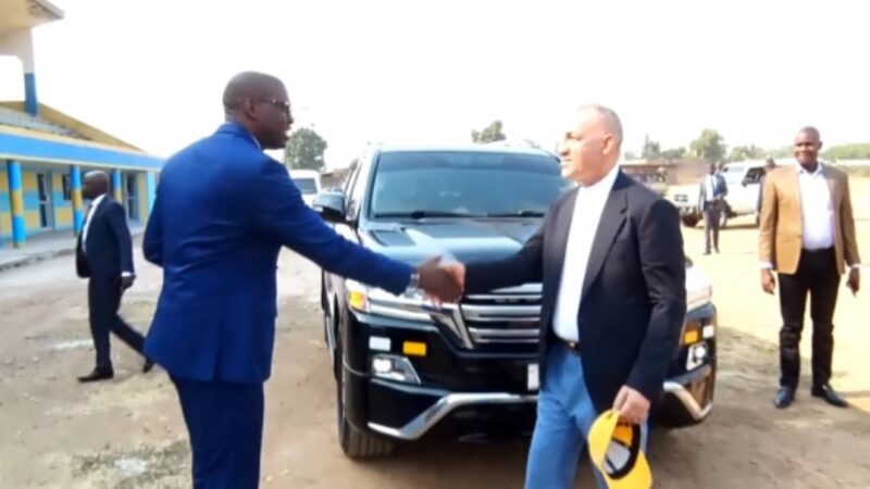 Lubumbashi : Jacques Kyabula visite le stade Lupopo en chantier