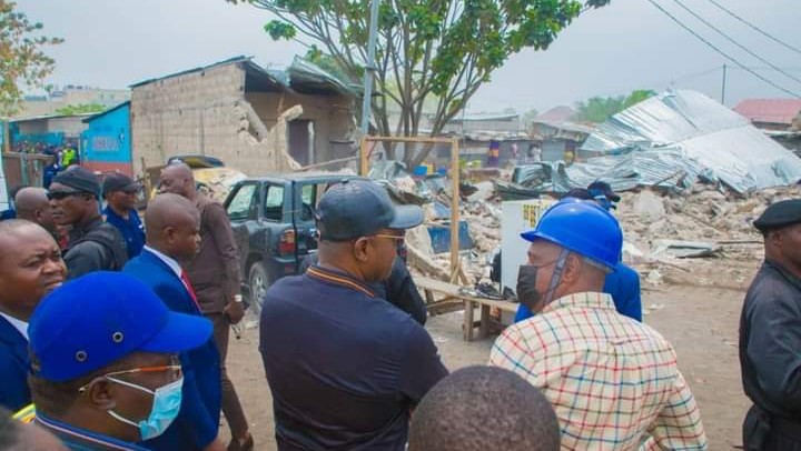 Kinshasa : Gentiny Ngobila supervise les opérations de démolition des constructions anarchiques