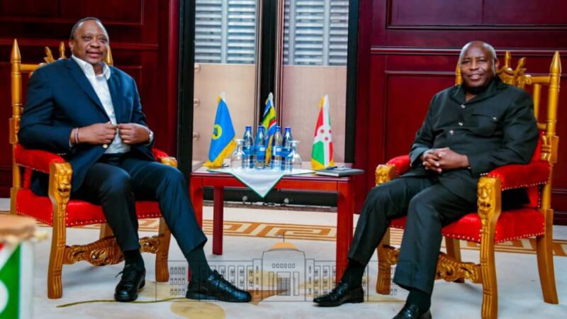 Insécurité à l’Est de la RDC : Uhuru Kenyatta reçu par Evariste Ndayishimiye président de l’EAC