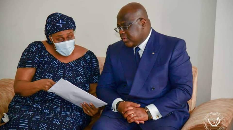 Kinshasa : Félix Tshisekedi visite la veuve Kasongo Mwema