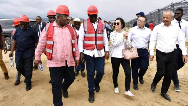 Kinshasa : Julien Paluku inspecte les travaux d’installation des entreprises industrielles dans la zone économique spéciale de maluku