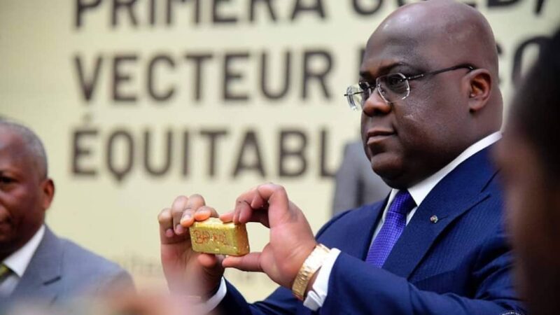 En présence de Félix Tshisekedi, la RDC expédie son premier lot d’or équitable vers les Émirats Arabes Unis