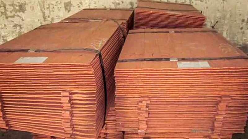 Lubumbashi : Présentation de 95 feuilles de cathodes de cuivre volées