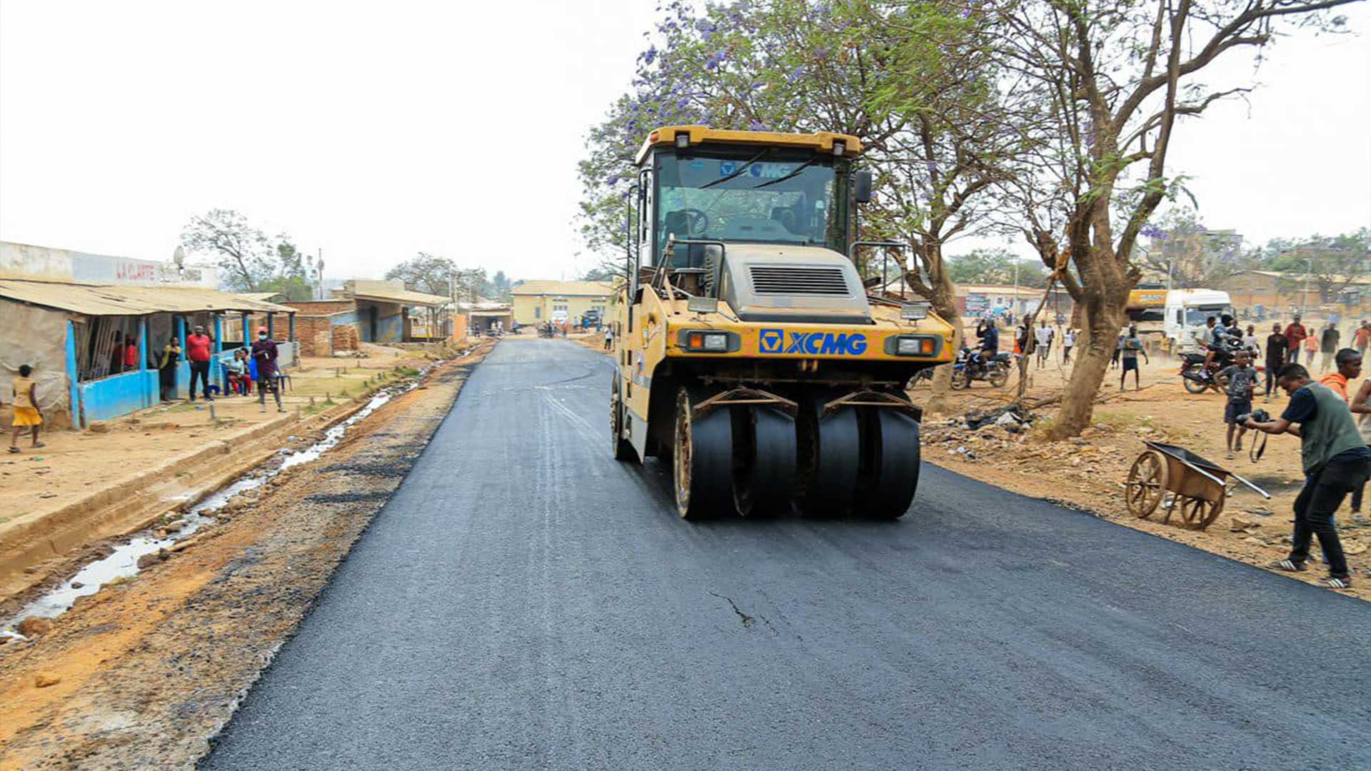 Kambove : Jacques Kyabula, satisfait de l’avancement des travaux de la voirie